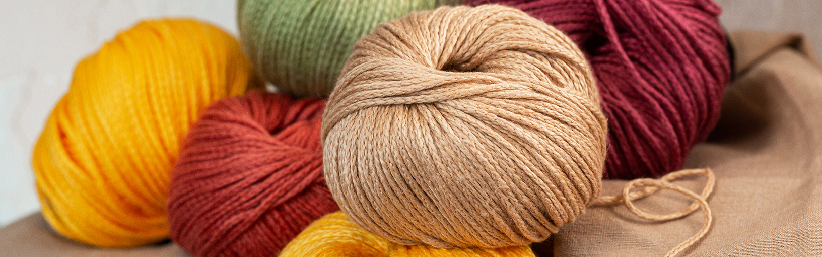 Visokokvalitetne pređe za pletenje, kukičanje i filc Lana Grossa Vune | JESEN /  ZIMSKI